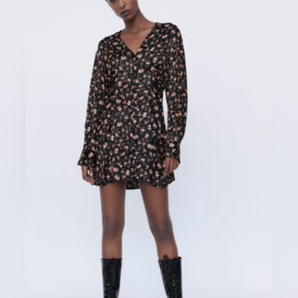 Zara NWT dress size small